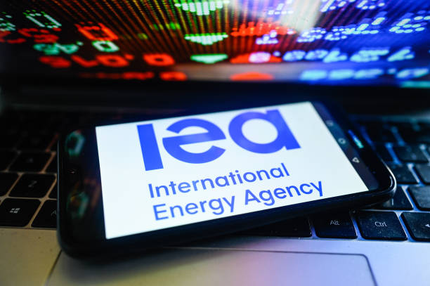 IEA Raises Forecast of Global Oil Demand Growth in 2026